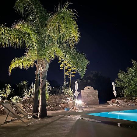 I Love Trullo - Country Boutique Apartments - Villa Laura Остуни Екстериор снимка