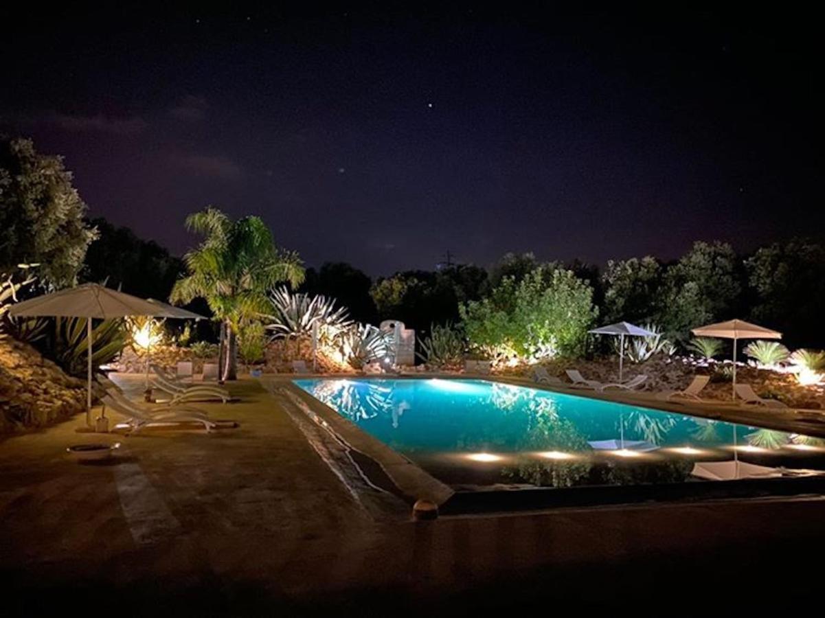 I Love Trullo - Country Boutique Apartments - Villa Laura Остуни Екстериор снимка