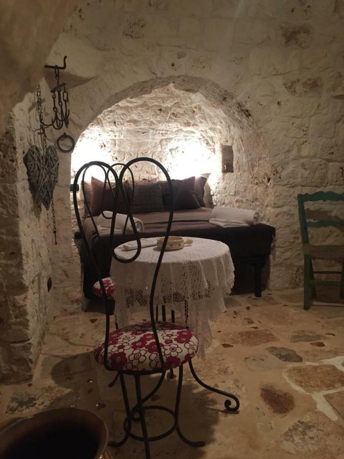I Love Trullo - Country Boutique Apartments - Villa Laura Остуни Екстериор снимка