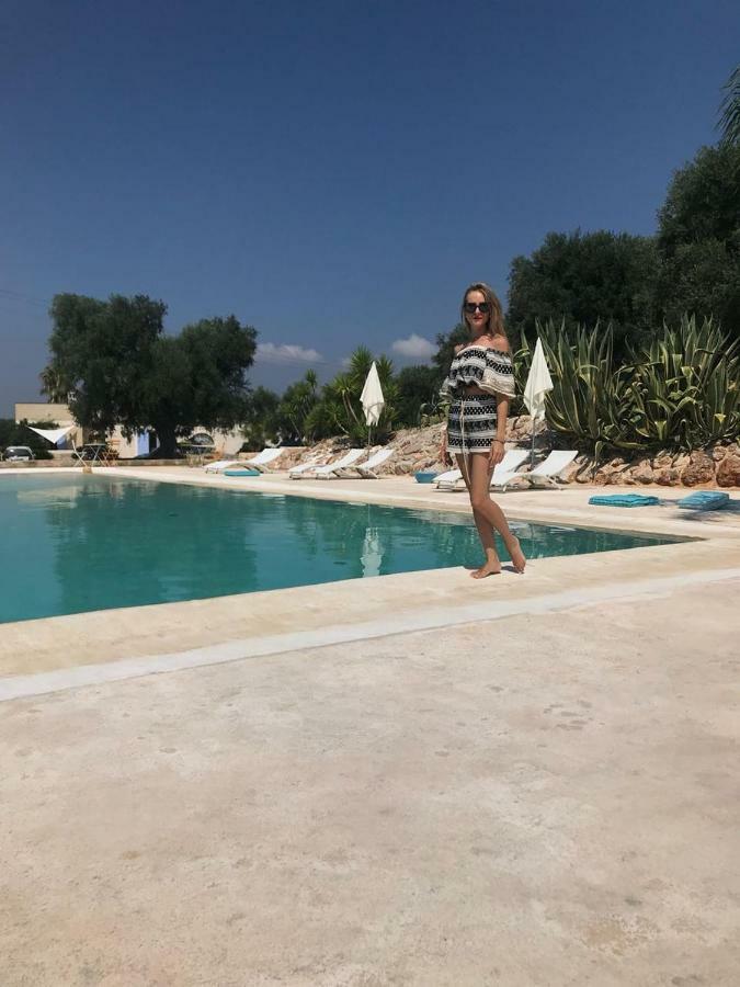 I Love Trullo - Country Boutique Apartments - Villa Laura Остуни Екстериор снимка